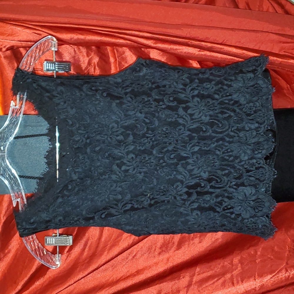 Black lace tank